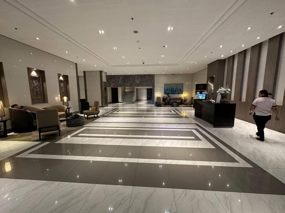 Airport Naia Terminal 3 Insane Interior Leilighet Manila Eksteriør bilde